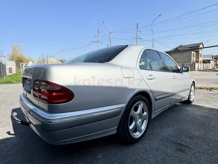 Mercedes-Benz E 320 2000 года за 6 000 000 тг. в Шымкент – фото 6