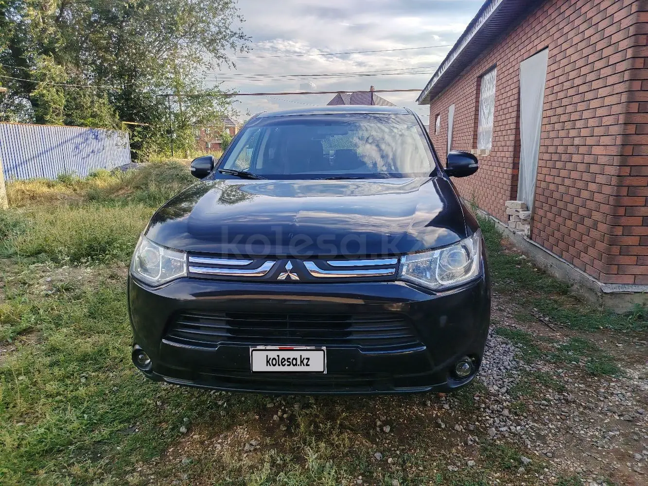 Mitsubishi Outlander, 2013