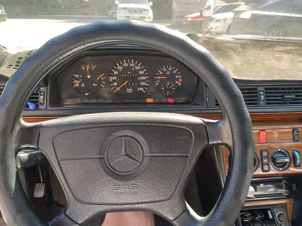 Mercedes-Benz E 200 1994 года за 2 500 000 тг. в Жезказган – фото 5