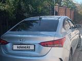 Hyundai Accent 2022 года за 8 500 000 тг. в Тараз – фото 4