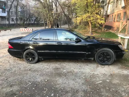 Mercedes-Benz S 320 1998 года за 1 800 000 тг. в Тараз – фото 4