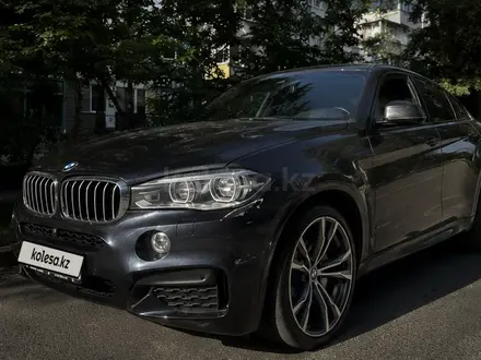 BMW X6 2018 года за 24 000 000 тг. в Алматы – фото 2