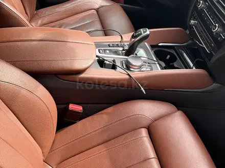 BMW X6 2018 года за 24 000 000 тг. в Алматы – фото 9