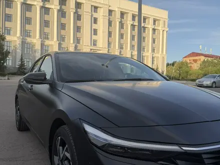 Hyundai Elantra 2025 года за 10 900 000 тг. в Караганда – фото 12