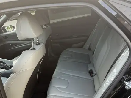 Hyundai Elantra 2025 года за 10 900 000 тг. в Караганда – фото 14