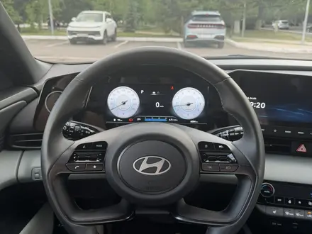 Hyundai Elantra 2025 года за 10 900 000 тг. в Караганда – фото 19