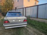 Mercedes-Benz E 280 1994 годаүшін2 000 000 тг. в Актобе – фото 3