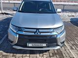 Mitsubishi Outlander 2018 годаfor9 000 000 тг. в Астана