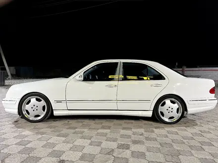 Mercedes-Benz E 55 AMG 2002 года за 14 500 000 тг. в Алматы – фото 34