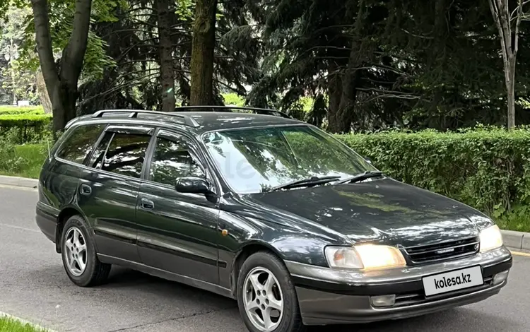 Toyota Caldina 1995 годаүшін2 550 000 тг. в Алматы