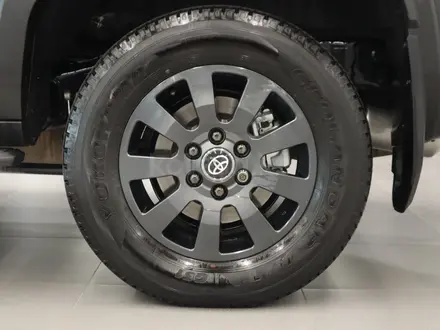 Toyota Land Cruiser Prado Prestige 2024 года за 40 000 000 тг. в Астана – фото 11