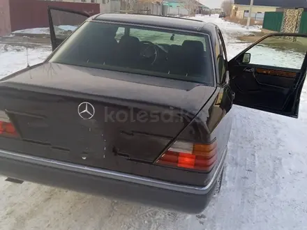 Mercedes-Benz E 260 1990 года за 1 000 000 тг. в Кызылорда – фото 6