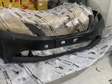 Передний бампер Camry 50 за 35 000 тг. в Алматы