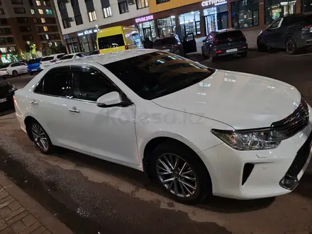 Toyota Camry 2016 года за 10 800 000 тг. в Экибастуз