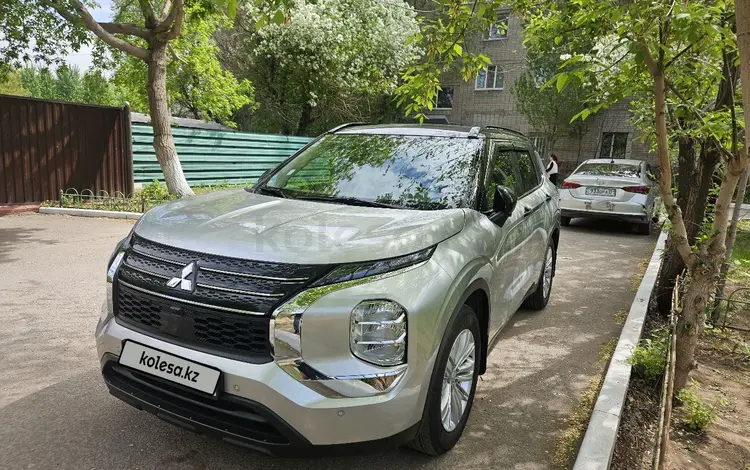 Mitsubishi Outlander 2023 года за 13 500 000 тг. в Астана