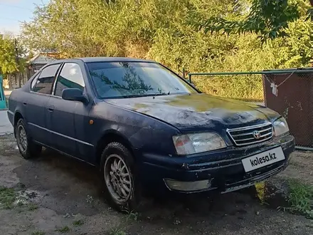 Toyota Camry 1996 года за 900 000 тг. в Семей – фото 3