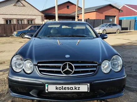 Mercedes-Benz CLK 240 2003 года за 3 550 000 тг. в Актобе – фото 17