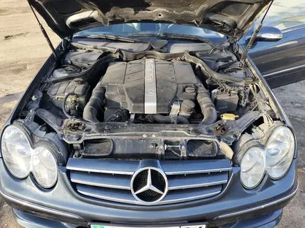 Mercedes-Benz CLK 240 2003 года за 3 550 000 тг. в Актобе – фото 7