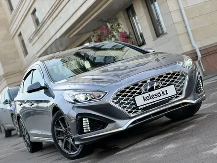 Hyundai Sonata 2018 года за 10 850 000 тг. в Алматы