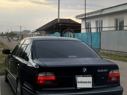 BMW 528 2000 года за 4 200 000 тг. в Тараз – фото 3