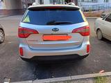 Kia Sorento 2013 года за 9 700 000 тг. в Астана – фото 3