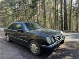 Mercedes-Benz E 280 1997 года за 2 200 000 тг. в Караганда