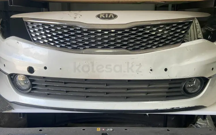 Kia K5 2016-17 предний бампер в сборе за 220 000 тг. в Караганда