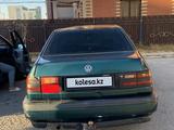 Volkswagen Vento 1992 годаfor600 000 тг. в Атырау – фото 5