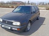 Volkswagen Golf 1993 годаүшін1 200 000 тг. в Тараз