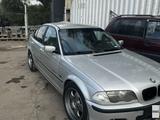 BMW 320 1999 года за 2 500 000 тг. в Алматы – фото 4