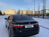 Lexus ES 300h 2013 года за 10 500 000 тг. в Актобе – фото 3