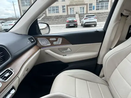 Mercedes-Benz GLS 450 2022 года за 55 000 000 тг. в Астана – фото 11