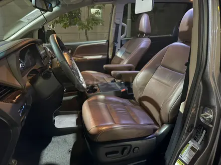 Toyota Sienna 2015 года за 16 000 000 тг. в Алматы – фото 7
