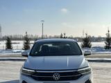 Volkswagen Polo 2020 года за 8 500 000 тг. в Костанай