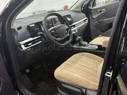 Kia Sportage 2026 года за 13 790 000 тг. в Астана – фото 56