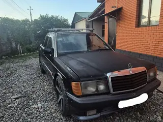 Mercedes-Benz 190