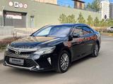 Toyota Camry 2017 года за 15 500 000 тг. в Астана