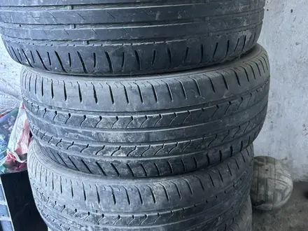 Комплект 3 одинаковые одна другая за 35 000 тг. в Караганда