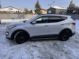 Hyundai Santa Fe 2014 года за 9 800 000 тг. в Алматы – фото 2