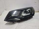 Передние фары на Volkswagen Touareg NF за 380 000 тг. в Астана – фото 3