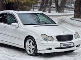 Mercedes-Benz C 240 2000 года за 3 700 000 тг. в Алматы – фото 2