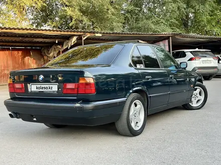 BMW 520 1995 года за 2 600 000 тг. в Алматы – фото 12