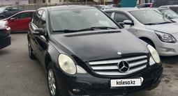 Mercedes-Benz R 350 2006 годаfor5 500 000 тг. в Алматы