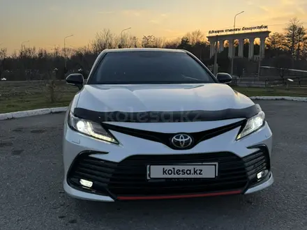 Toyota Camry 2021 года за 17 000 000 тг. в Шымкент – фото 30