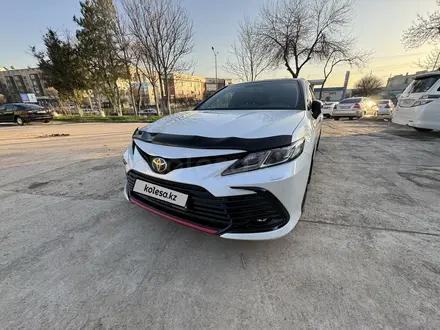 Toyota Camry 2021 года за 17 000 000 тг. в Шымкент – фото 47