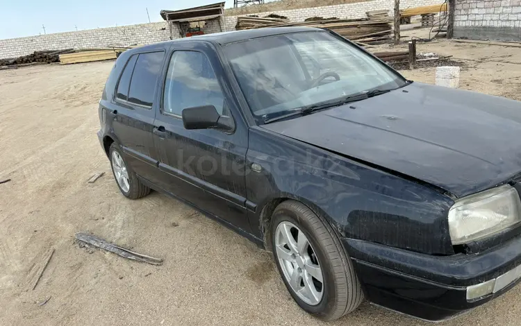 Volkswagen Golf 1994 годаfor850 000 тг. в Актау