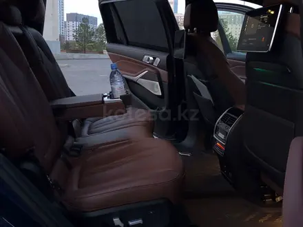 BMW X7 2020 года за 50 000 000 тг. в Астана – фото 13