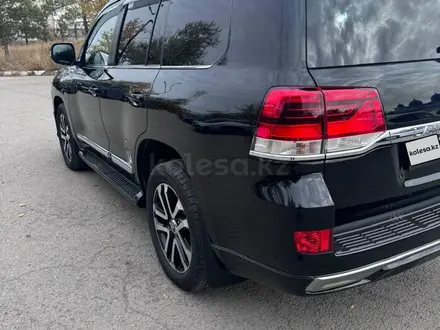 Toyota Land Cruiser 2016 года за 35 000 000 тг. в Караганда – фото 3