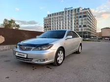 Toyota Camry, 2002