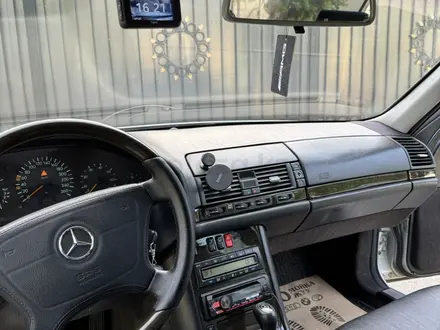 Mercedes-Benz S 320 1997 года за 5 400 000 тг. в Алматы – фото 13
